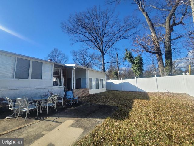 7906 MONTWOOD RD, Baltimore, MD 21244