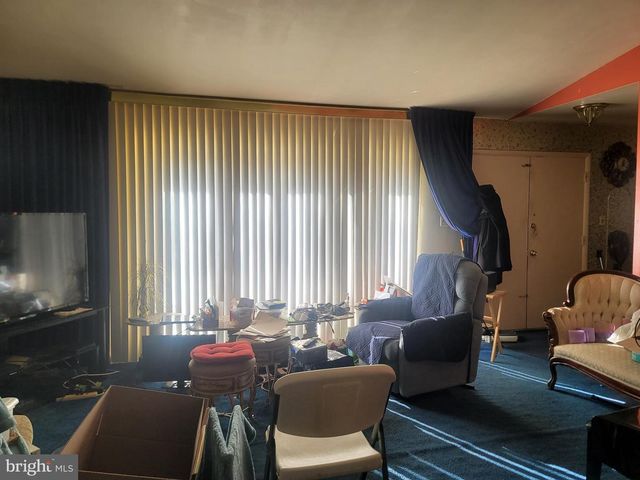 7906 MONTWOOD RD, Baltimore, MD 21244