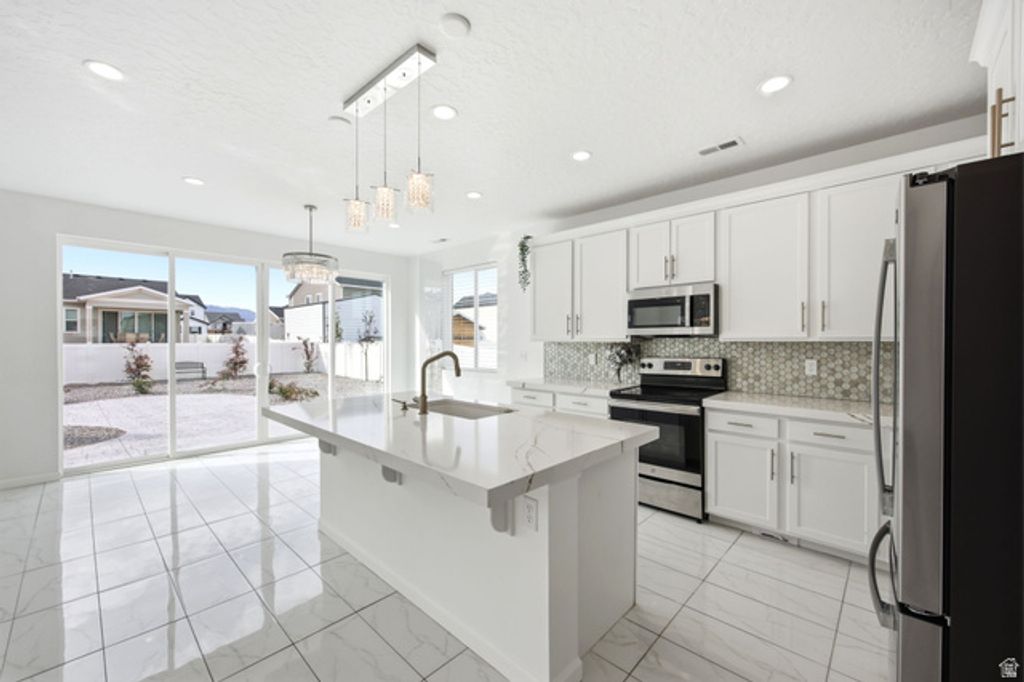 431 W PALOMINO WAY, Stansbury Park, UT 84074 — photo 5