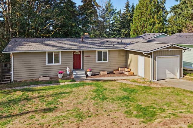 30325 9th Avenue S, Federal Way, WA 98003