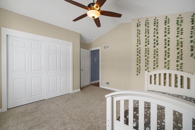 4066 W Whispering Ridge PASS, Franklin, WI 53132