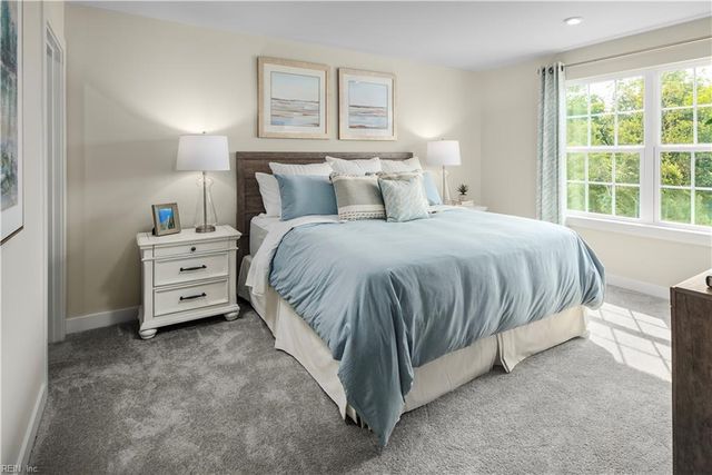 100 Emily CIR, Moyock, NC 27958