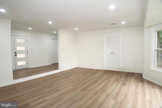 765 WITMER RD, York, PA 17402