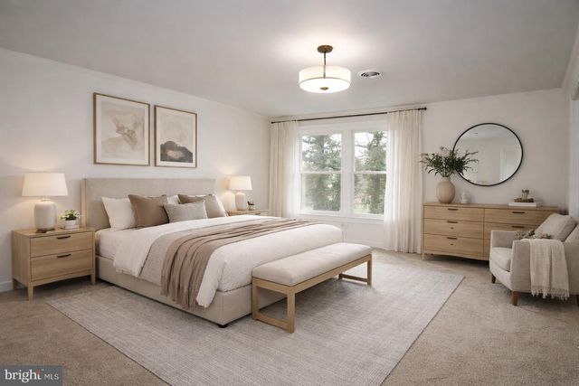 765 WITMER RD, York, PA 17402