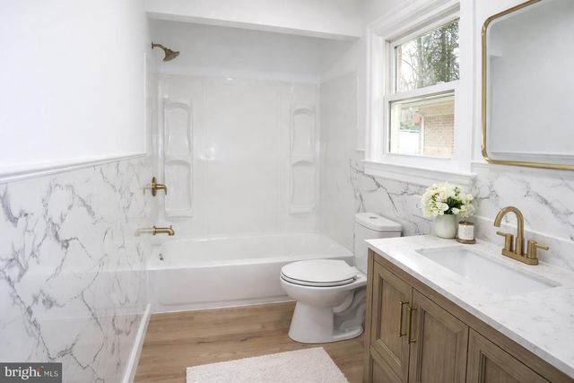 765 WITMER RD, York, PA 17402