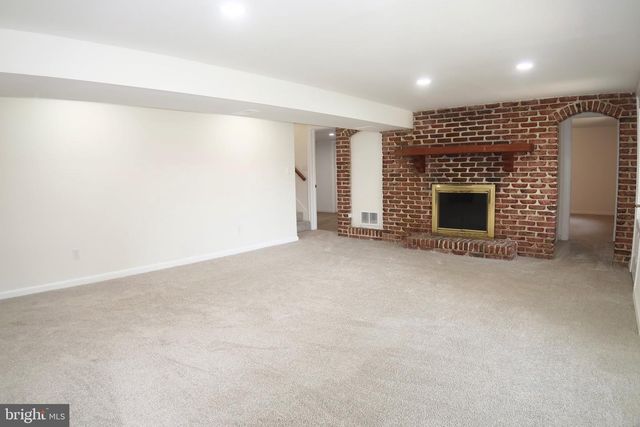 765 WITMER RD, York, PA 17402