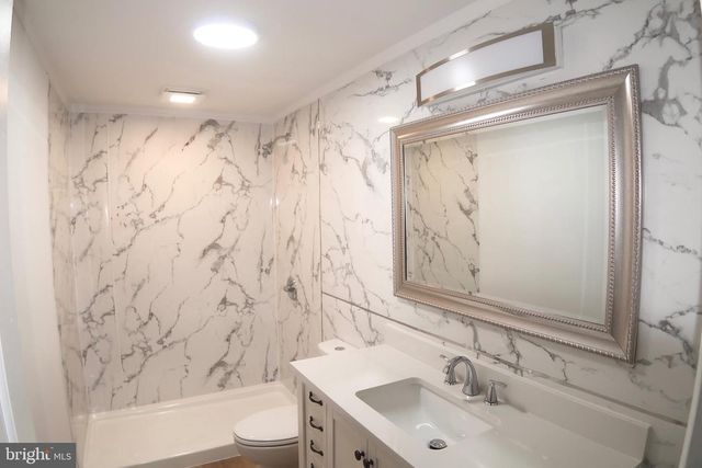 765 WITMER RD, York, PA 17402