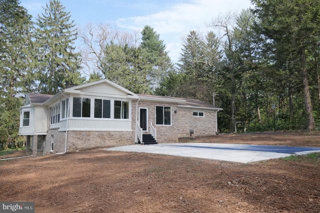 765 WITMER RD, York, PA 17402