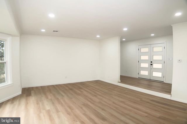 765 WITMER RD, York, PA 17402