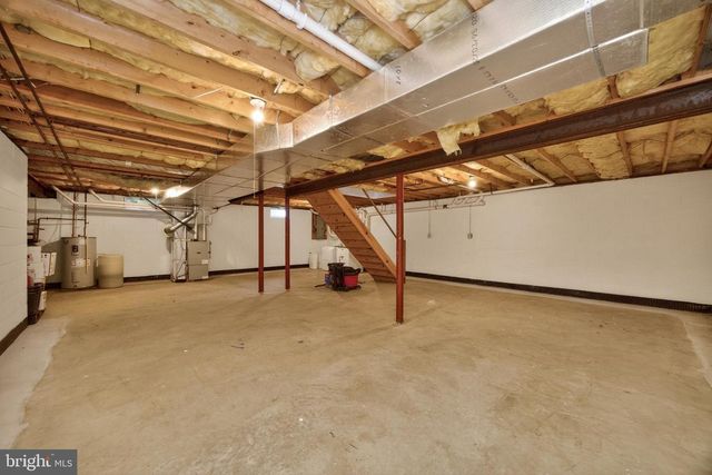 1846 WEAVERTOWN RD, Douglassville, PA 19518
