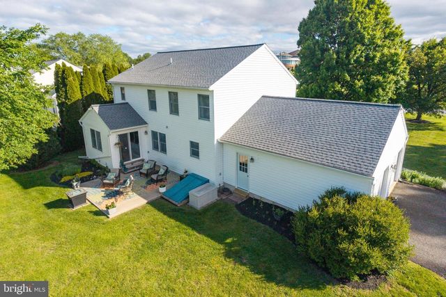 1846 WEAVERTOWN RD, Douglassville, PA 19518