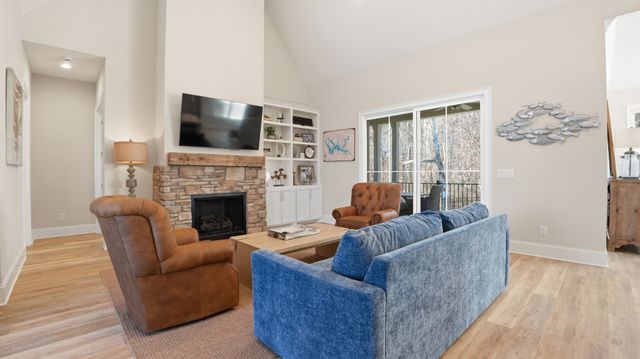 814 River Watch Way, Winchester, TN 37398