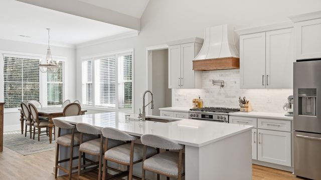 814 River Watch Way, Winchester, TN 37398