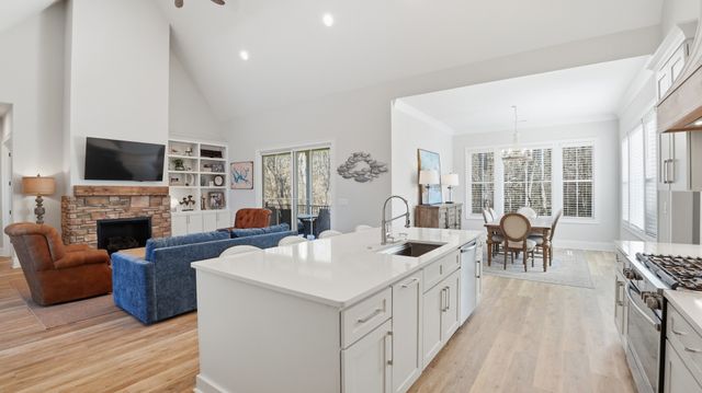 814 River Watch Way, Winchester, TN 37398