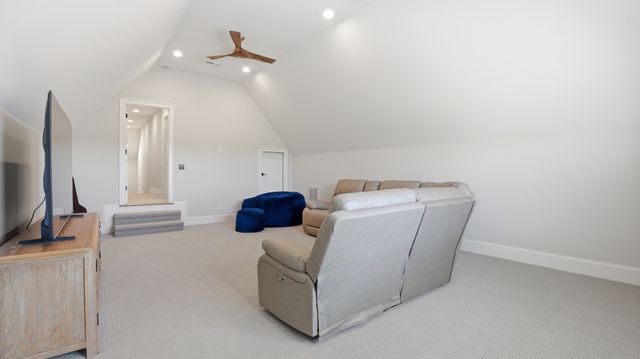 814 River Watch Way, Winchester, TN 37398