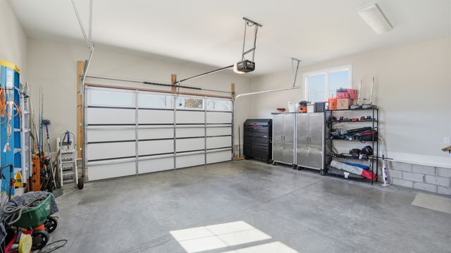 814 River Watch Way, Winchester, TN 37398