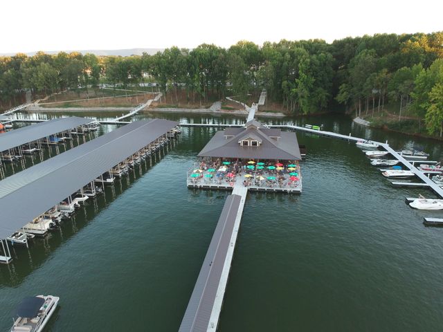 814 River Watch Way, Winchester, TN 37398