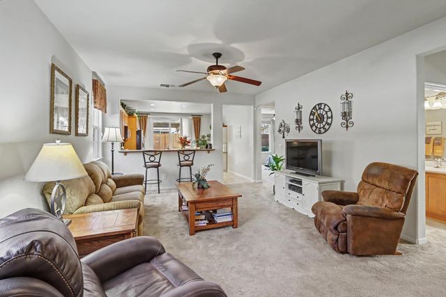 7531 Abbey Cir, Elk Grove, CA 95757