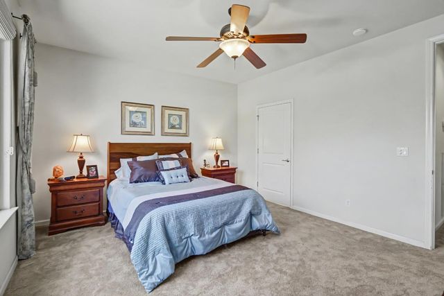 7531 Abbey Cir, Elk Grove, CA 95757