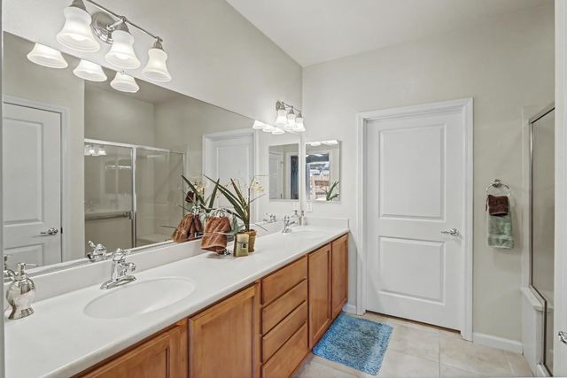 7531 Abbey Cir, Elk Grove, CA 95757