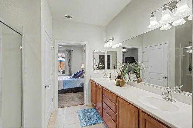 7531 Abbey Cir, Elk Grove, CA 95757