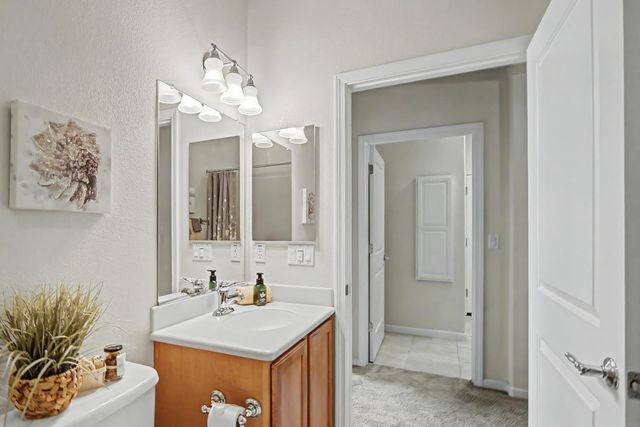 7531 Abbey Cir, Elk Grove, CA 95757
