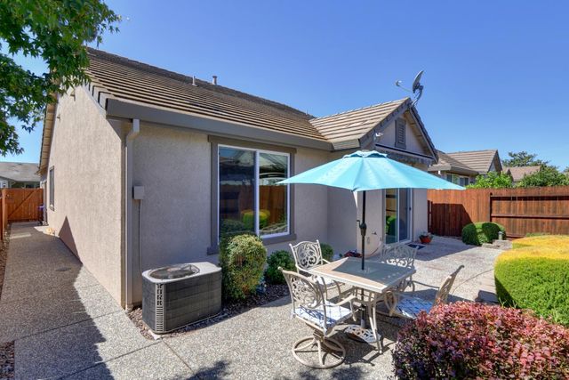 7531 Abbey Cir, Elk Grove, CA 95757