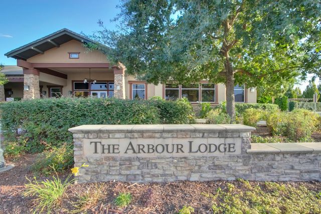 7531 Abbey Cir, Elk Grove, CA 95757