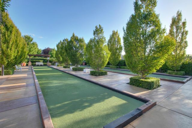 7531 Abbey Cir, Elk Grove, CA 95757