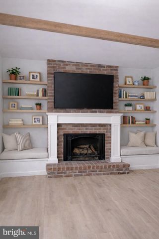 262 CENTENNIAL RD, Warminster, PA 18974