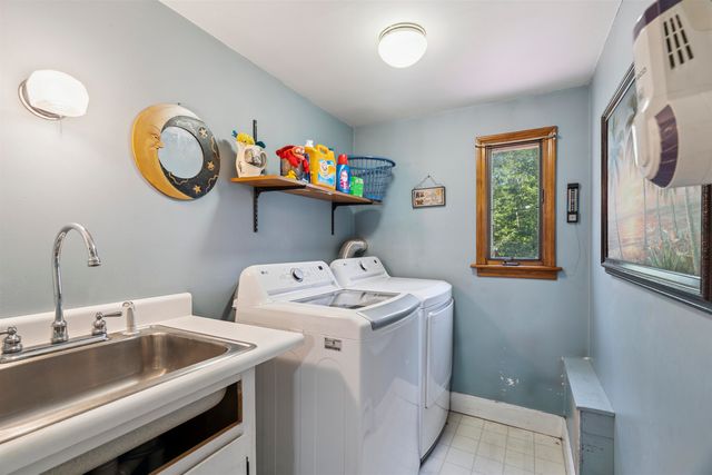 733 White Oaks Road, Laconia, NH 03246