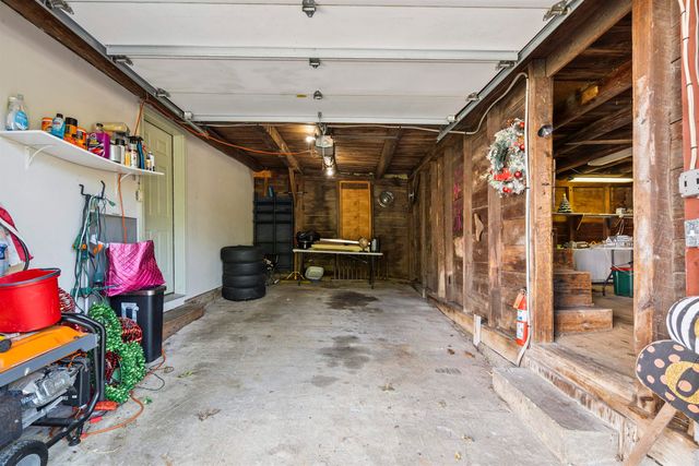 733 White Oaks Road, Laconia, NH 03246