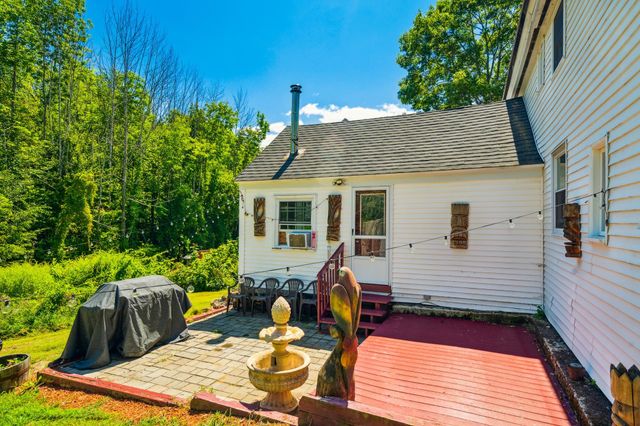733 White Oaks Road, Laconia, NH 03246