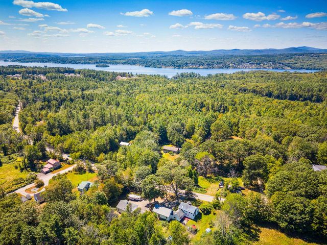 733 White Oaks Road, Laconia, NH 03246