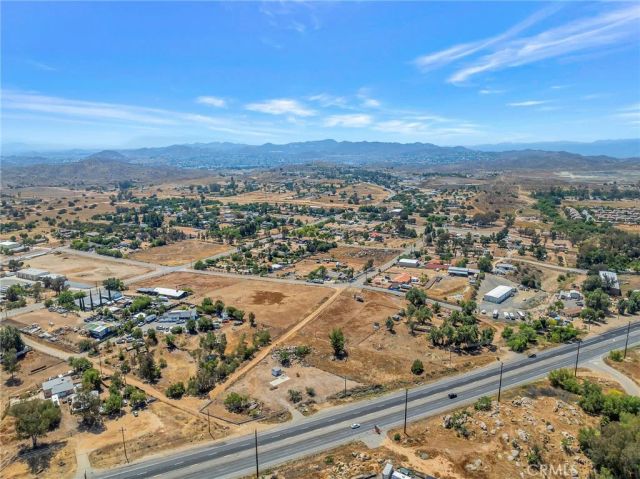 27520 State Highway 74, Perris, CA 92570