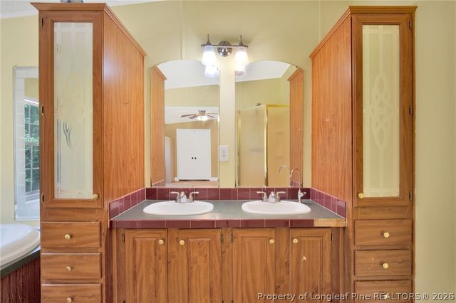 6322 Aladdin Drive, Hope Mills, NC 28348