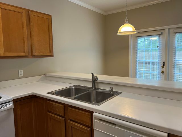 732 E Mack Bayou Drive APT 6, Santa Rosa Beach, FL 32459