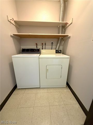 16370 Heather Lane 303, Middleburg Heights, OH 44130