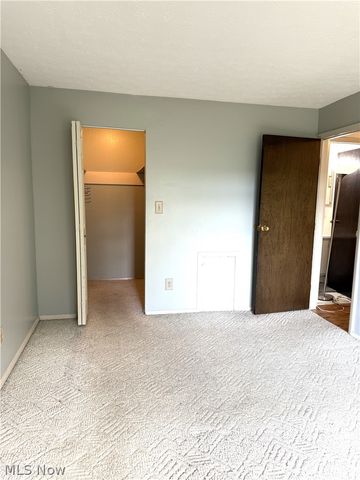 16370 Heather Lane 303, Middleburg Heights, OH 44130