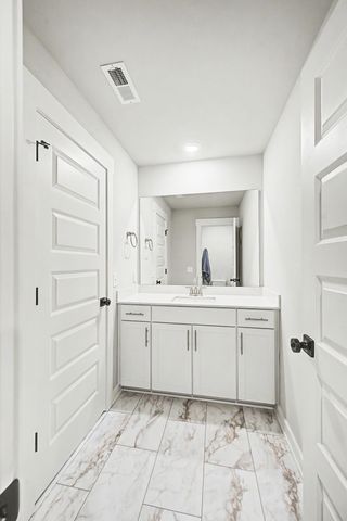 915 Sassafras Ct, Spring Hill, TN 37174