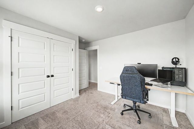 915 Sassafras Ct, Spring Hill, TN 37174