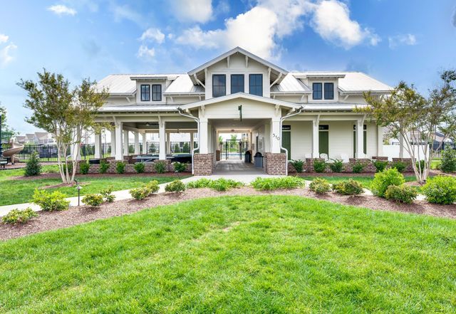 915 Sassafras Ct, Spring Hill, TN 37174