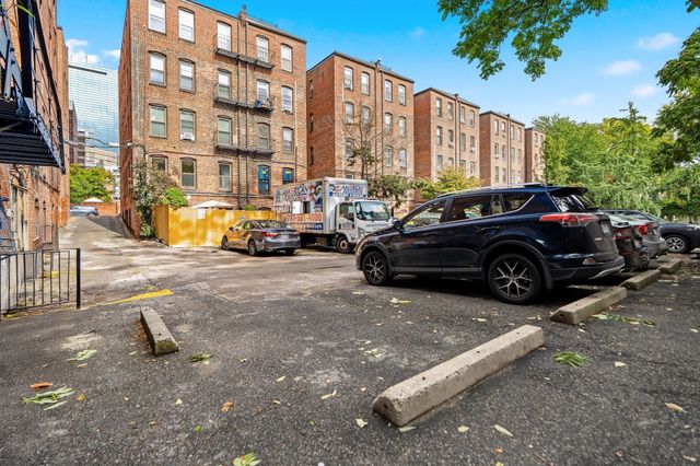 249 W Newton St 7, Boston, MA 02116