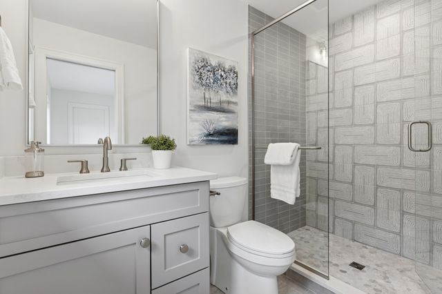 1967 Sheridan Avenue S, Minneapolis, MN 55405