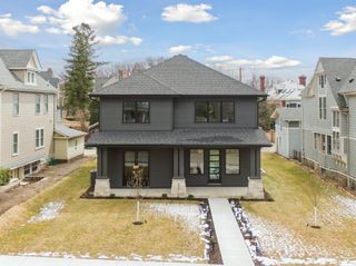 1967 Sheridan Avenue S, Minneapolis, MN 55405