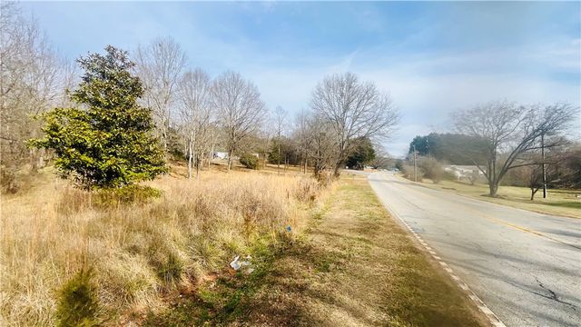 2704 Walhalla Highway, Six Mile, SC 29682