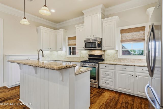 135 Martinique Drive, Madison, MS 39110