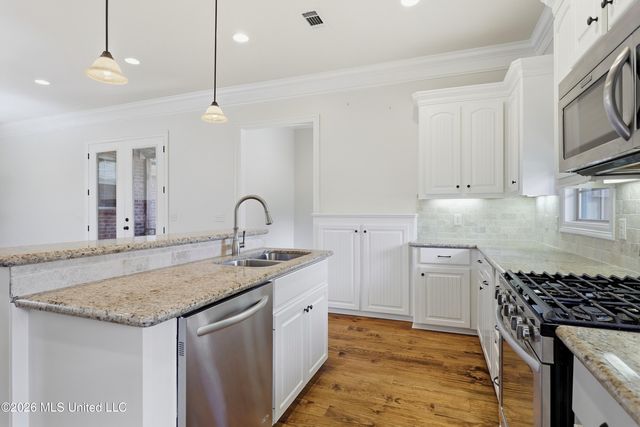 135 Martinique Drive, Madison, MS 39110