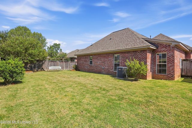 135 Martinique Drive, Madison, MS 39110