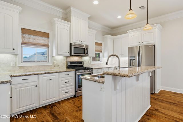 135 Martinique Drive, Madison, MS 39110